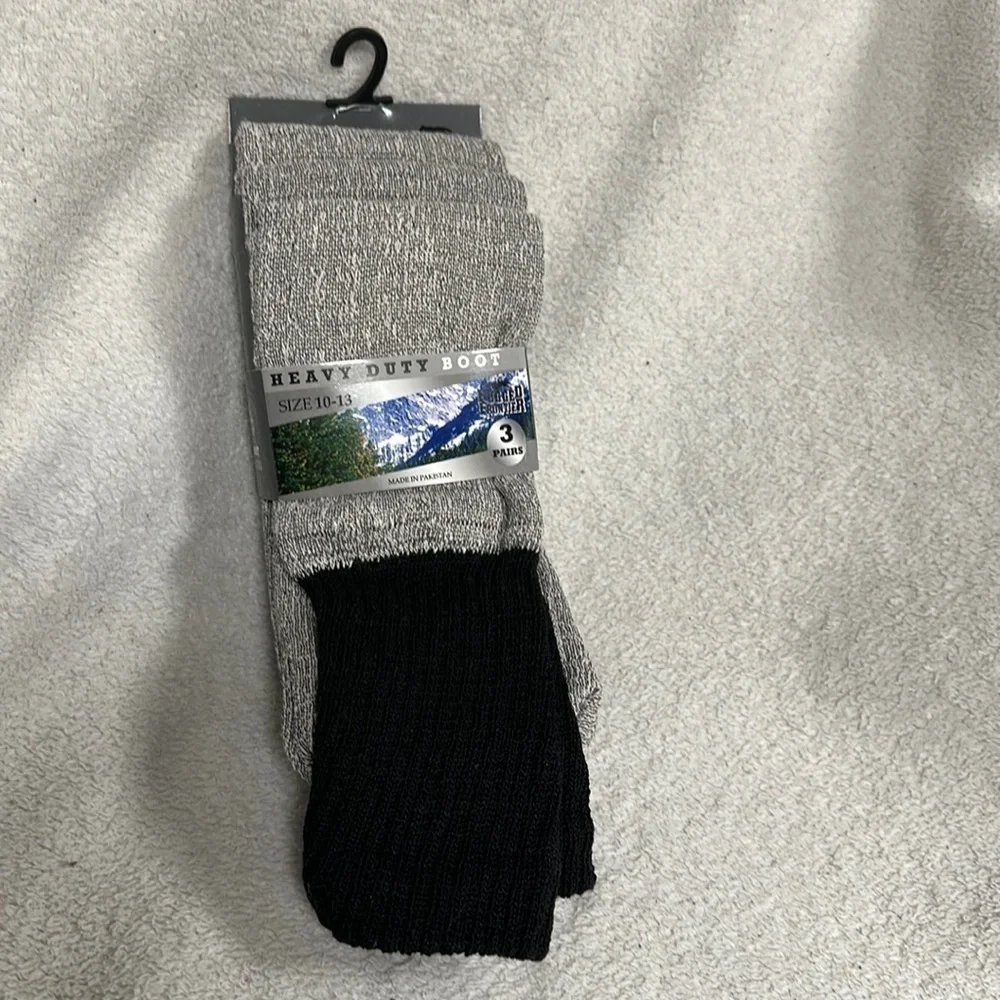 NWT Rugged Frontier 3 Pairs Heavy Duty Boot Socks size 10-13